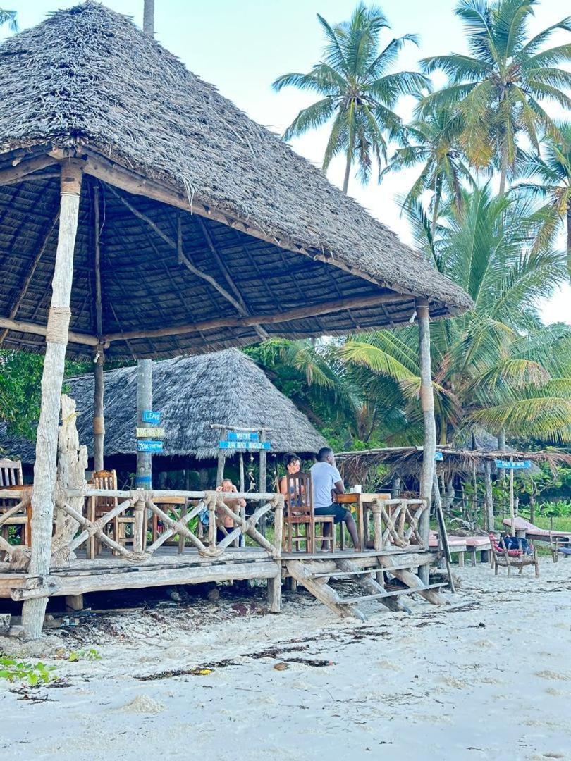 Juani Beach Bungalows Kilindoni Exterior foto